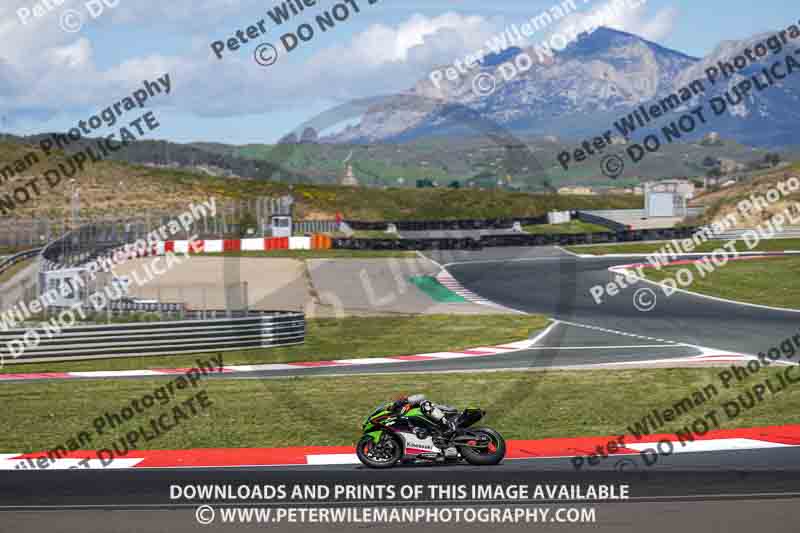 cadwell no limits trackday;cadwell park;cadwell park photographs;cadwell trackday photographs;enduro digital images;event digital images;eventdigitalimages;navarra;no limits trackdays;peter wileman photography;racing digital images;trackday digital images;trackday photos